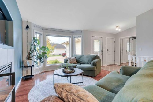 110 Lord Close, Red Deer, AB 