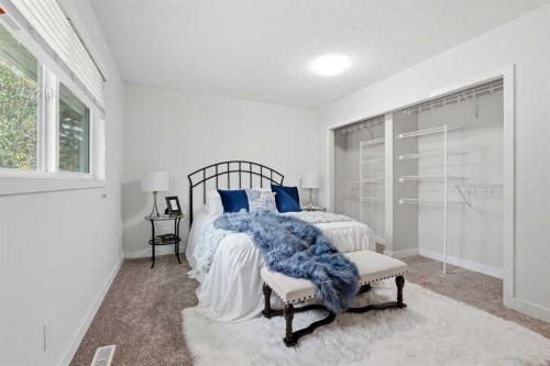 5012 38A Avenue, Red Deer, AB 