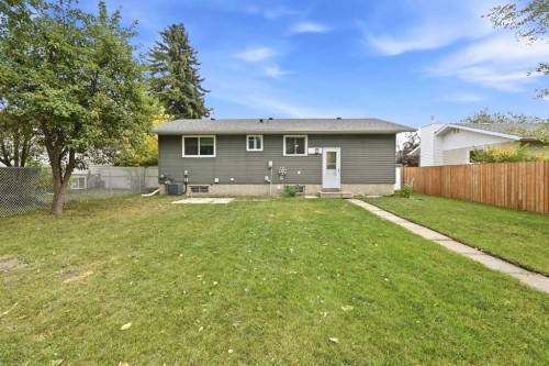 5012 38A Avenue, Red Deer, AB 