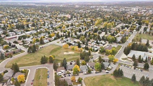5012 38A Avenue, Red Deer, AB 