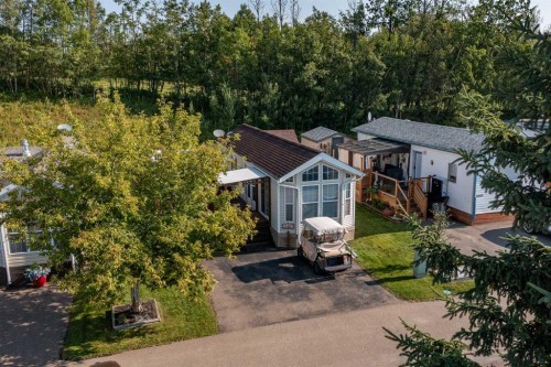 3004-25074 South Pine Lake Road  Rural Red Deer County, AB T0M 1S0