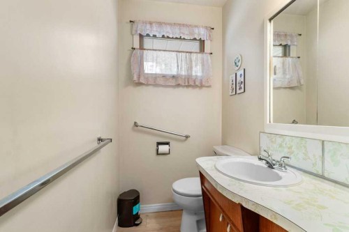 3515 43A Avenue, Red Deer, AB 