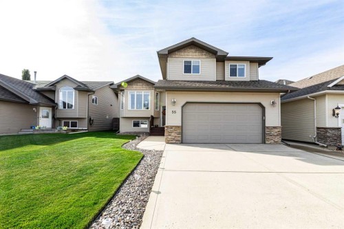 55 Agnew Close  Red Deer, AB T4R 3L5