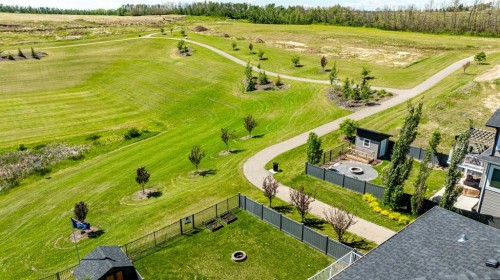 19 Vanveller Way, Sylvan Lake, AB 