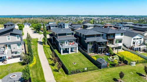 19 Vanveller Way, Sylvan Lake, AB 