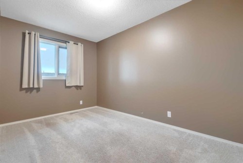 1 Dixon Crescent, Red Deer, AB 