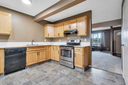 1 Dixon Crescent, Red Deer, AB 