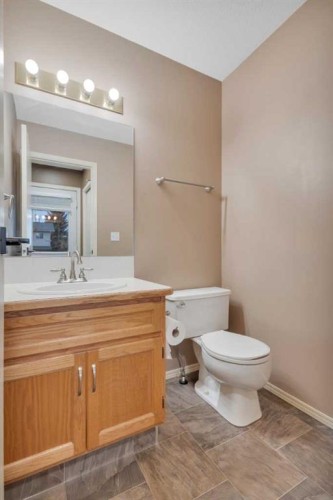 1 Dixon Crescent, Red Deer, AB 