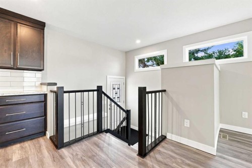 3237 55 Avenue, Red Deer, AB 