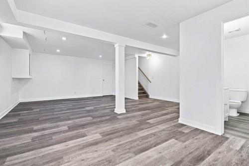 3809 50 Avenue, Sylvan Lake, AB 
