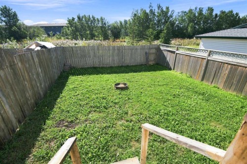 3809 50 Avenue, Sylvan Lake, AB 