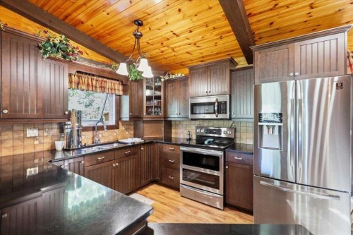 5352 32 Street, Mulhurst Bay, AB 