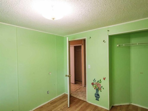 6024 Spruce Crescent, Stettler, AB 