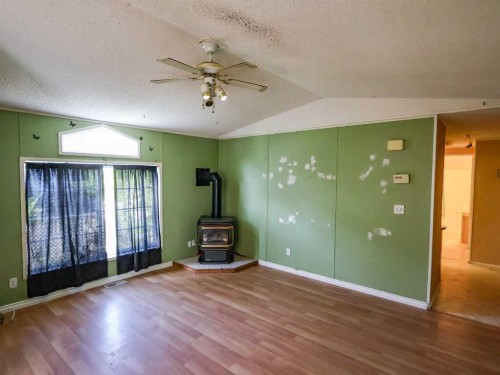 6024 Spruce Crescent, Stettler, AB 