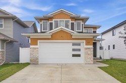 10 Mitchell Crescent  Blackfalds, AB T4M 0H4