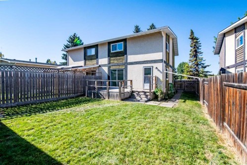 29 Abbott Close, Red Deer, AB 