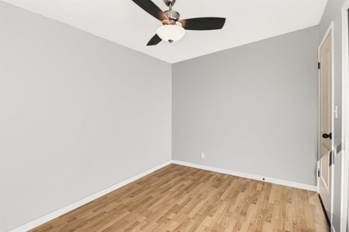 29 Abbott Close, Red Deer, AB 