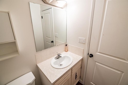 29 Abbott Close, Red Deer, AB 