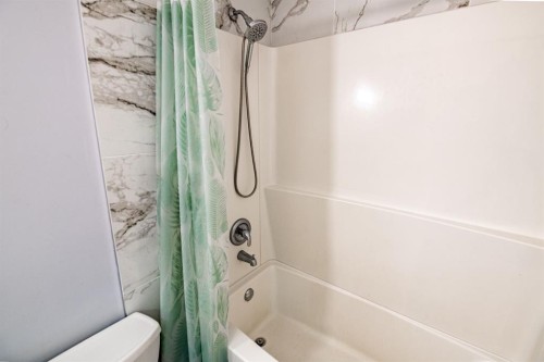 29 Abbott Close, Red Deer, AB 