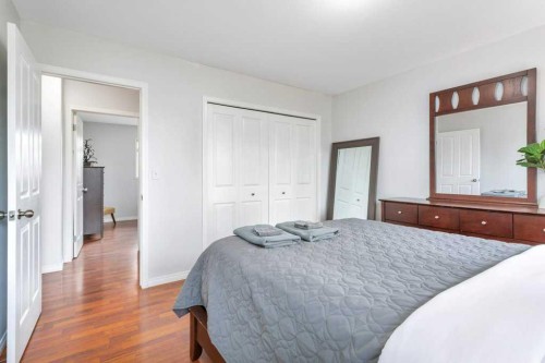 104 Old Boomer Road, Sylvan Lake, AB 