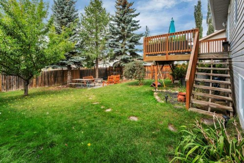 104 Old Boomer Road, Sylvan Lake, AB 