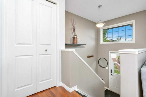 104 Old Boomer Road, Sylvan Lake, AB 