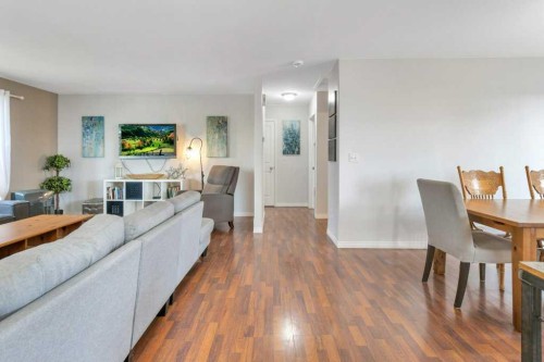104 Old Boomer Road, Sylvan Lake, AB 