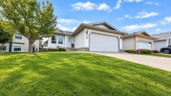 55 Edgewood Drive Camrose, AB T4V 4Z3