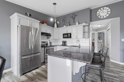 276 Lindsay Avenue, Red Deer, AB 