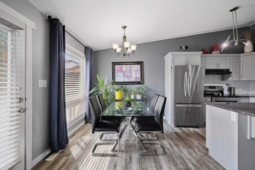 276 Lindsay Avenue, Red Deer, AB 