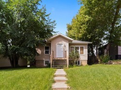 4828 52A Street Camrose, AB T4V 1W4