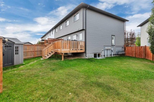 30 Hawthorn Place, Sylvan Lake, AB 