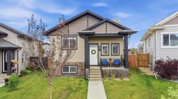 25 Richfield Crescent Sylvan Lake, AB T4S 0K1