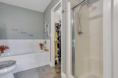 67 Arnold Close, Red Deer, AB 