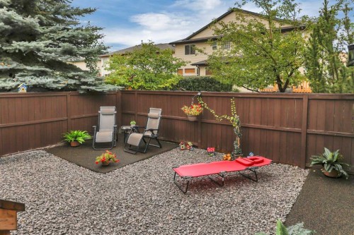 67 Arnold Close, Red Deer, AB 
