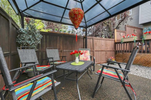 67 Arnold Close, Red Deer, AB 