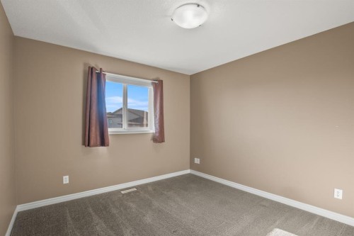 19 Oldring Crescent, Red Deer, AB 