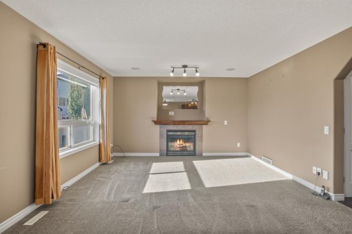 19 Oldring Crescent, Red Deer, AB 