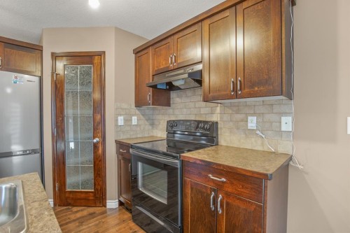 19 Oldring Crescent, Red Deer, AB 
