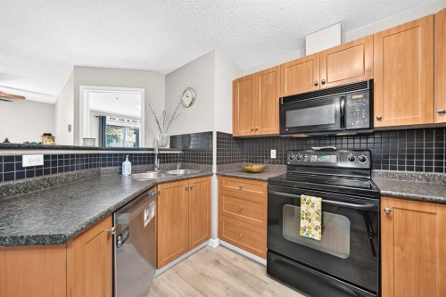 3116-10 Prestwick Bay Se, Calgary, AB 