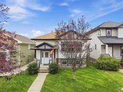19 Regatta Way Sylvan Lake, AB T4S 0E8