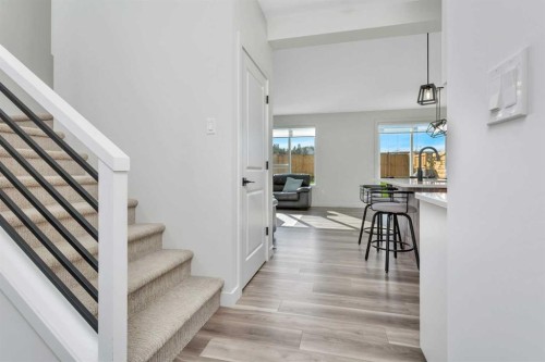 103 Crestview Boulevard, Sylvan Lake, AB 