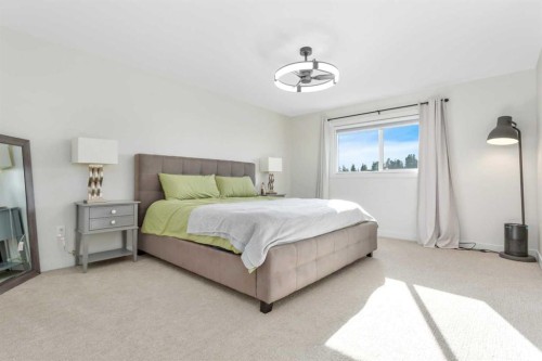 103 Crestview Boulevard, Sylvan Lake, AB 