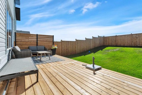103 Crestview Boulevard, Sylvan Lake, AB 