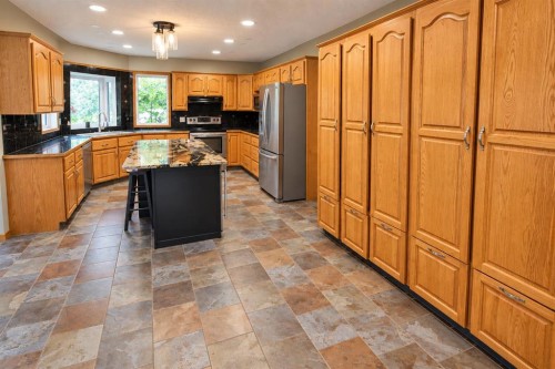 101 Dickenson Crescent, Red Deer, AB 