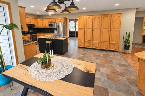 101 Dickenson Crescent, Red Deer, AB 