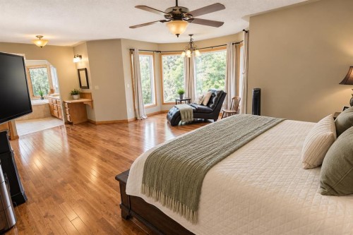 101 Dickenson Crescent, Red Deer, AB 
