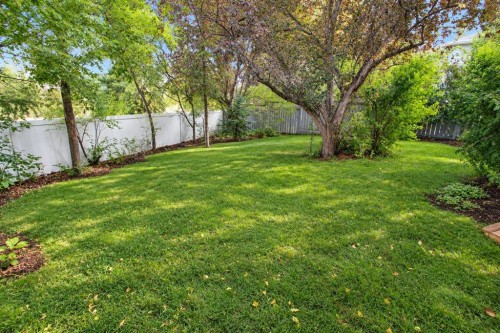 101 Dickenson Crescent, Red Deer, AB 