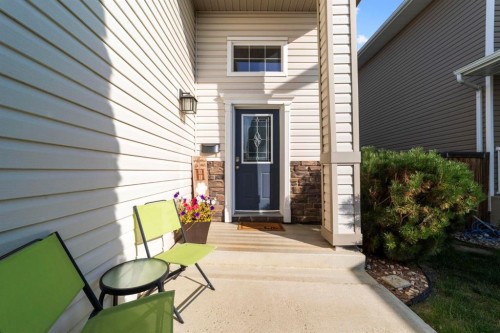 7510 40 Avenue, Camrose, AB 