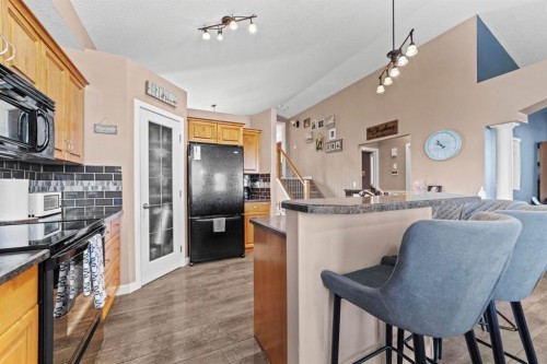 7510 40 Avenue, Camrose, AB 